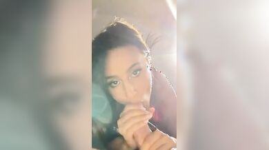 Eliza Ibarra Perfect Blowjob