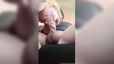 Car fat blonde blowjob